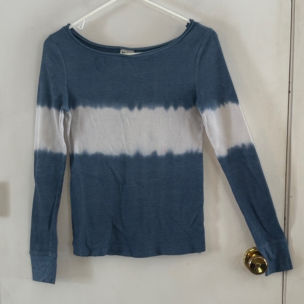 Free People blue white thermal waffle knit long sleeve top Size Small